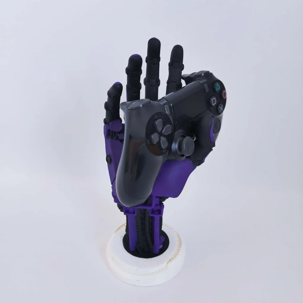 impresión 3d, cyber hand soporte, prototipado 3d, 3d print, diseño 3d, personalización 3d, soporte de controles, ps4, xbox, hecho en impresion 3d, pintado a mano, setup, modelado 3d, servicios de impresión 3d